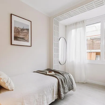 דירה Stabia - 2 Bedrooms In Sant Gervasi ברצלונה