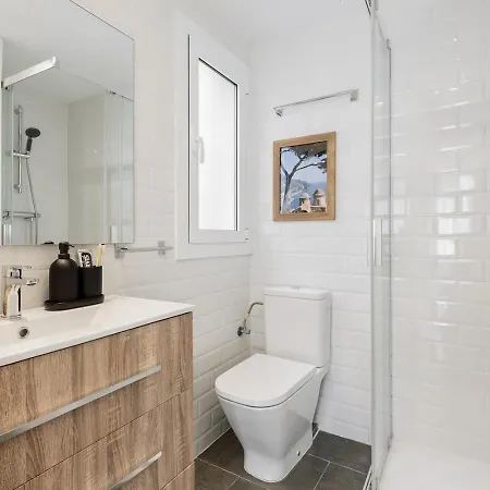 Stabia - 2 Bedrooms In Sant Gervasi דירה